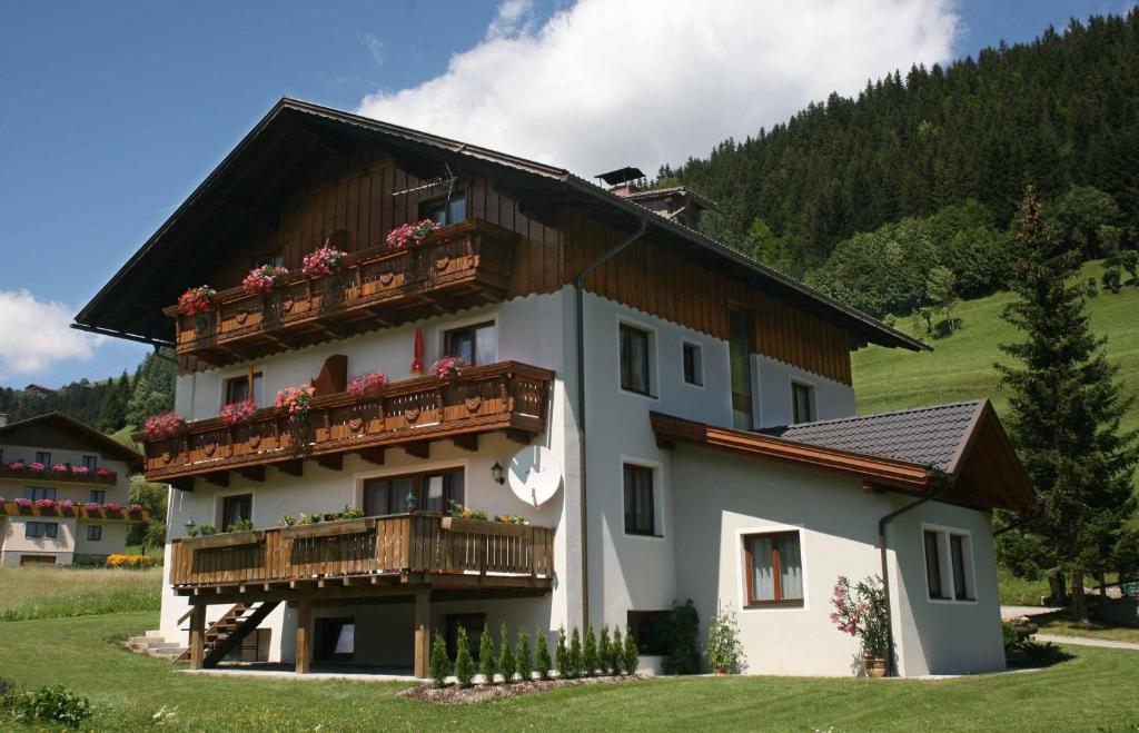 Gaestehaus Ortner Liesing Luaran gambar
