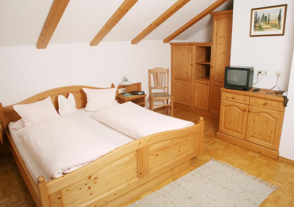 Gaestehaus Ortner Liesing Luaran gambar